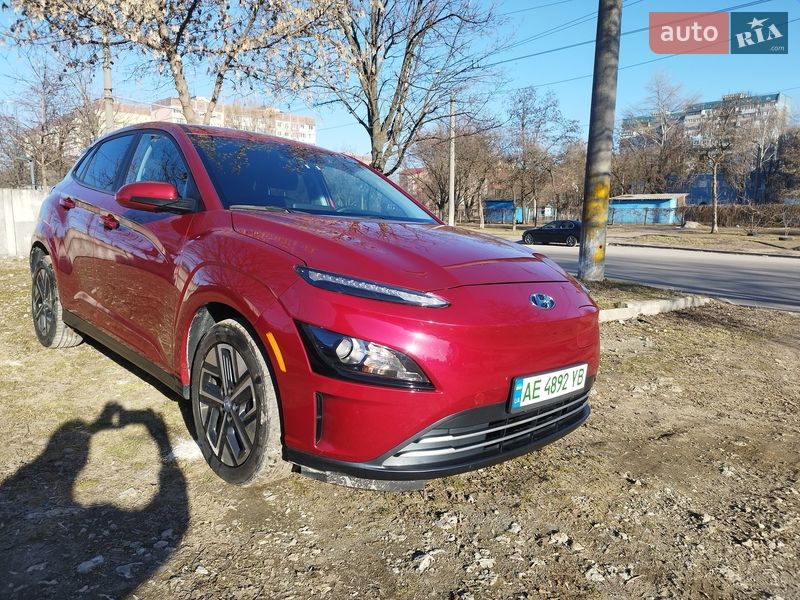 Фото Hyundai Kona з оголошення AUTO.RIA