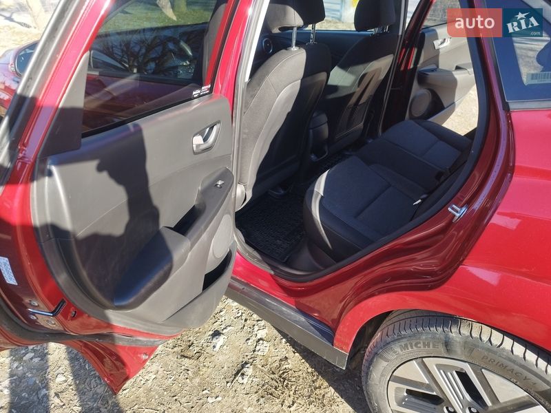 Фото Hyundai Kona з оголошення AUTO.RIA