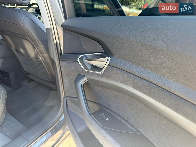 Фото Audi e-tron Sportback з оголошення AUTO.RIA
