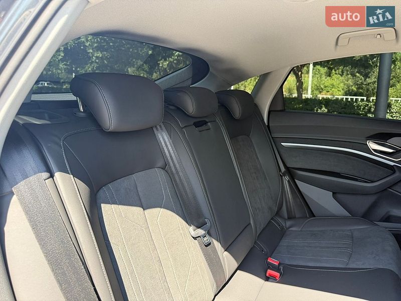 Фото Audi e-tron Sportback з оголошення AUTO.RIA