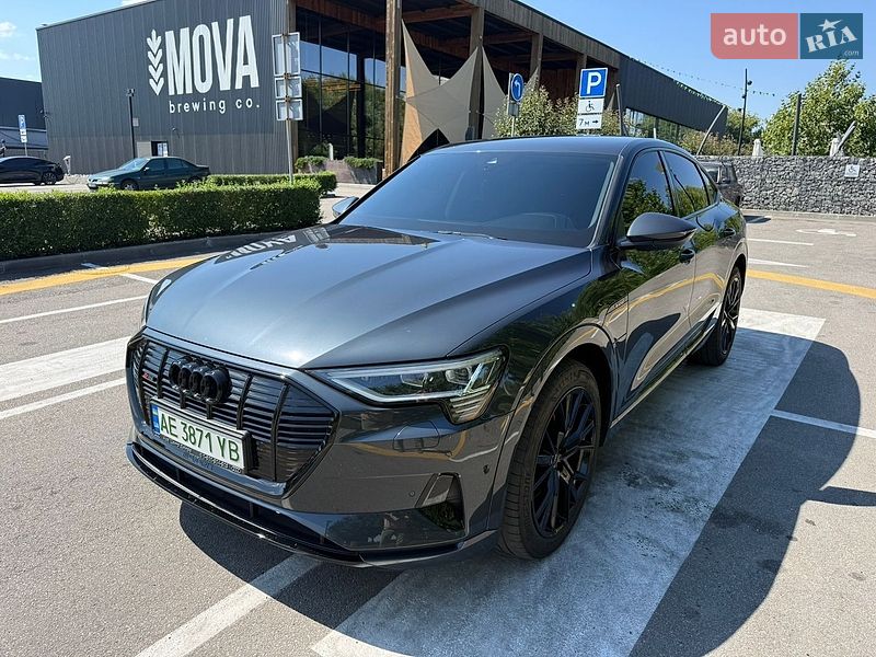 Фото Audi e-tron Sportback з оголошення AUTO.RIA
