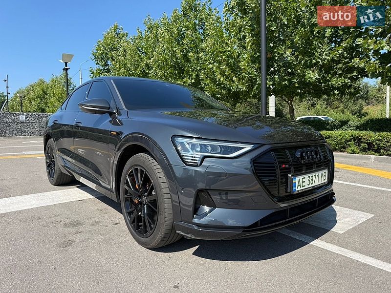 Фото Audi e-tron Sportback з оголошення AUTO.RIA
