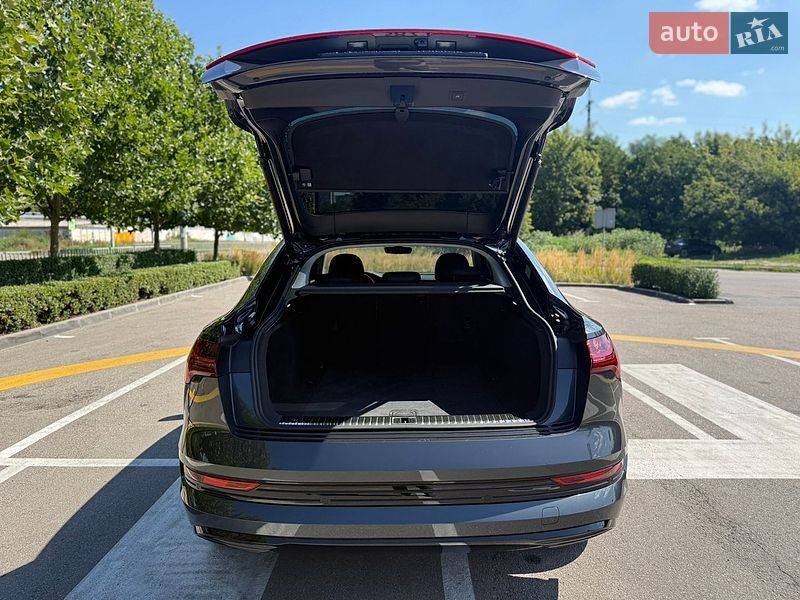 Фото Audi e-tron Sportback з оголошення AUTO.RIA