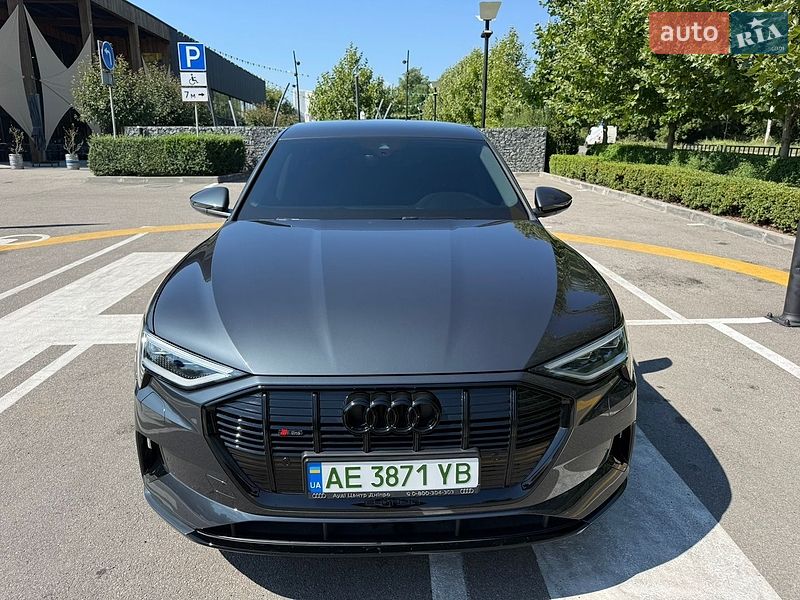 Фото Audi e-tron Sportback з оголошення AUTO.RIA