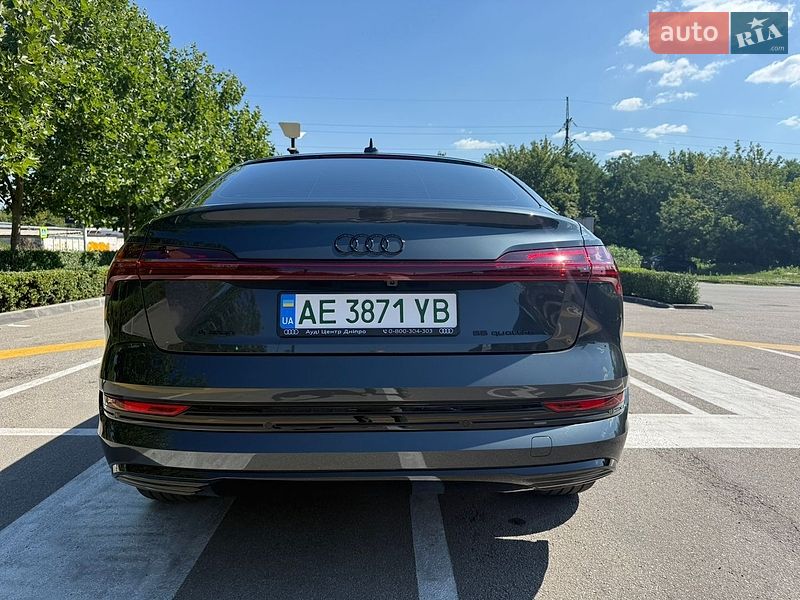 Фото Audi e-tron Sportback з оголошення AUTO.RIA