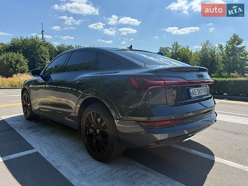 Фото Audi e-tron Sportback з оголошення AUTO.RIA