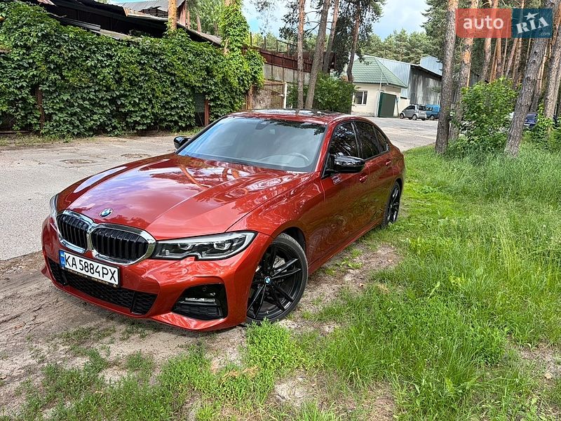 Фото BMW 3 Series з оголошення AUTO.RIA