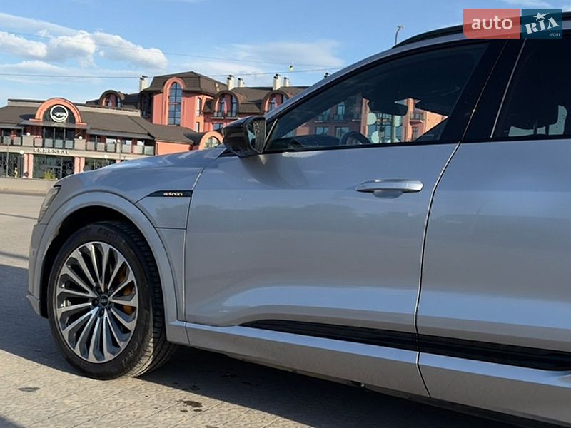 Фото Audi e-tron Sportback з оголошення AUTO.RIA