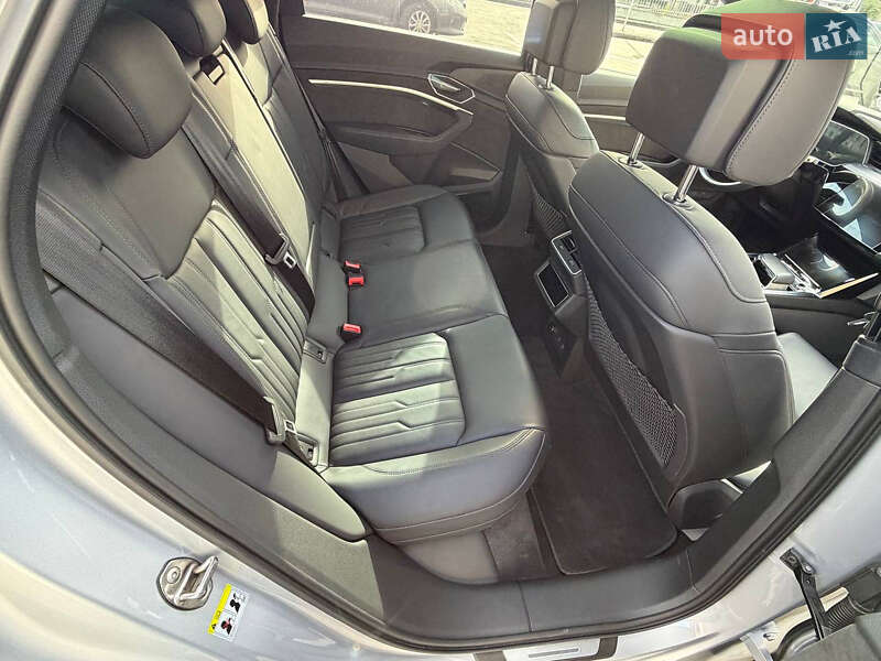 Фото Audi e-tron Sportback з оголошення AUTO.RIA
