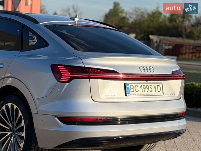 Фото Audi e-tron Sportback з оголошення AUTO.RIA