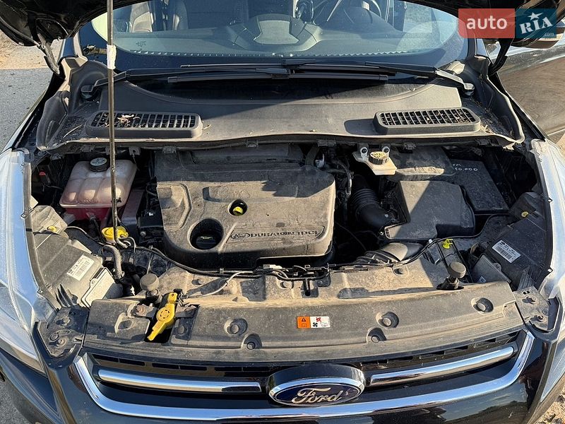 Фото Ford Kuga з оголошення AUTO.RIA