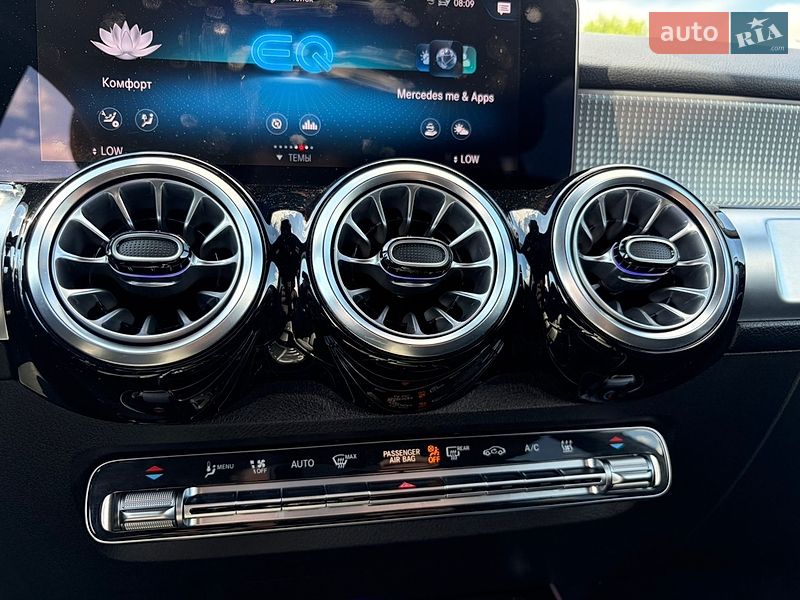 Фото Mercedes-Benz EQB з оголошення AUTO.RIA