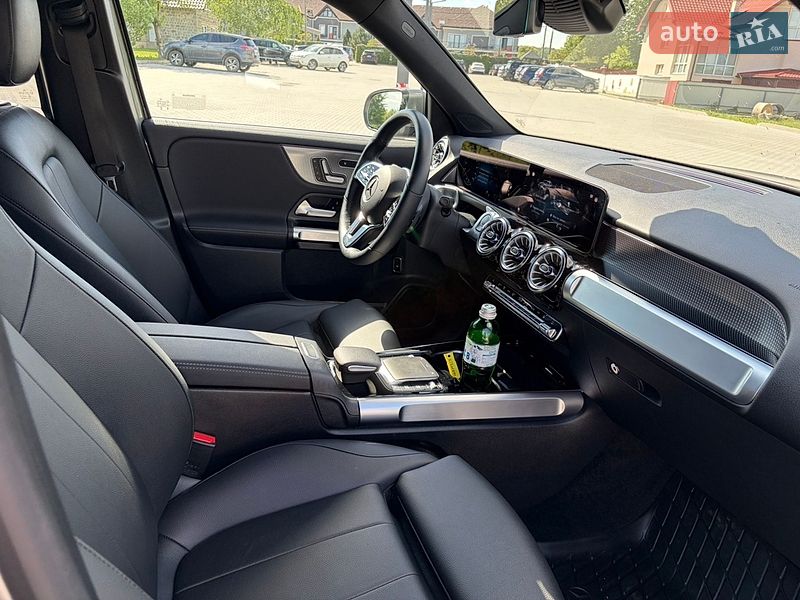 Фото Mercedes-Benz EQB з оголошення AUTO.RIA