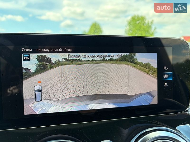 Фото Mercedes-Benz EQB з оголошення AUTO.RIA