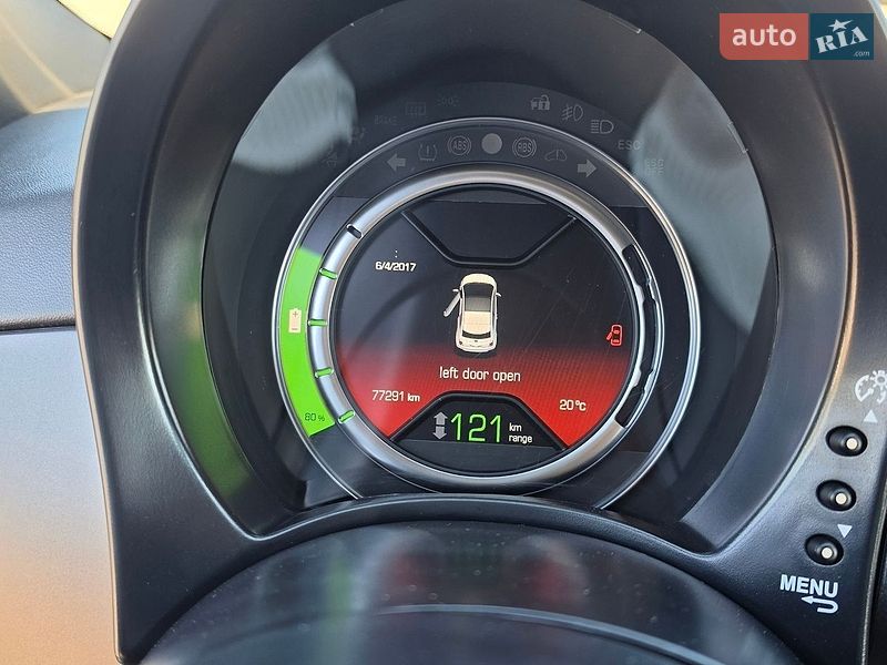 Фото Fiat 500e з оголошення AUTO.RIA