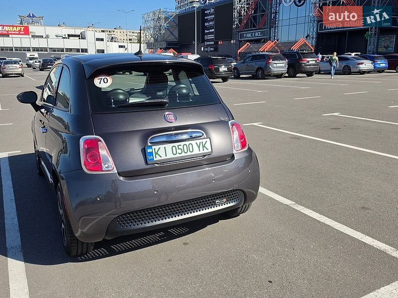 Фото Fiat 500e з оголошення AUTO.RIA