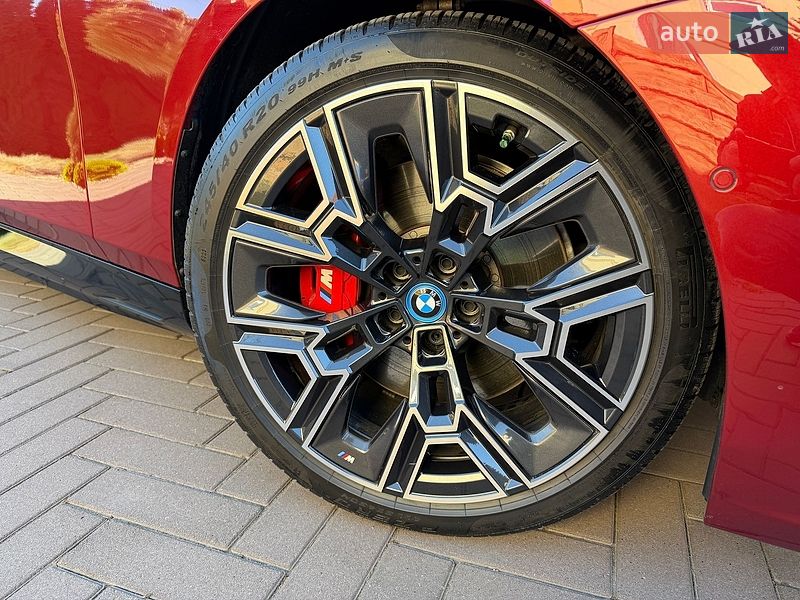Фото BMW i5 з оголошення AUTO.RIA