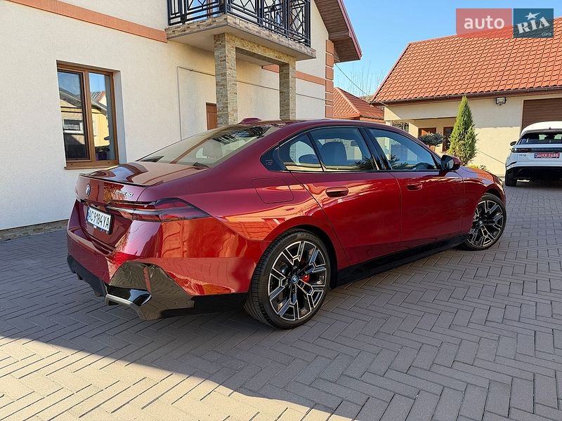 Фото BMW i5 з оголошення AUTO.RIA