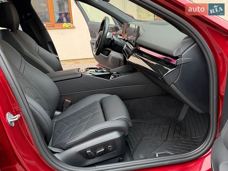 Фото BMW i5 з оголошення AUTO.RIA