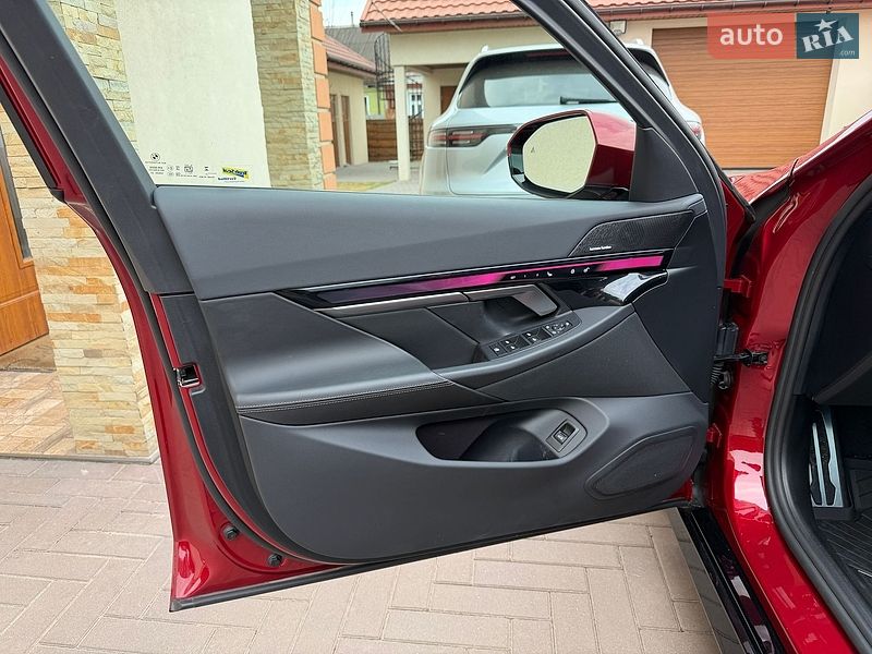 Фото BMW i5 з оголошення AUTO.RIA