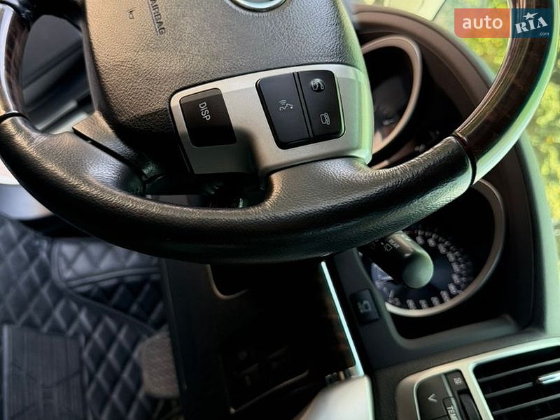 Фото Toyota Land Cruiser з оголошення AUTO.RIA