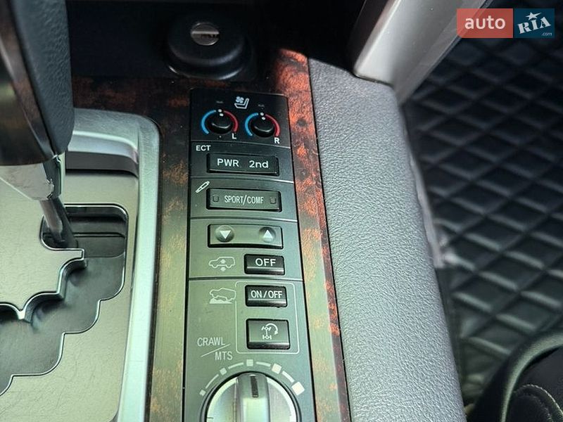 Фото Toyota Land Cruiser з оголошення AUTO.RIA