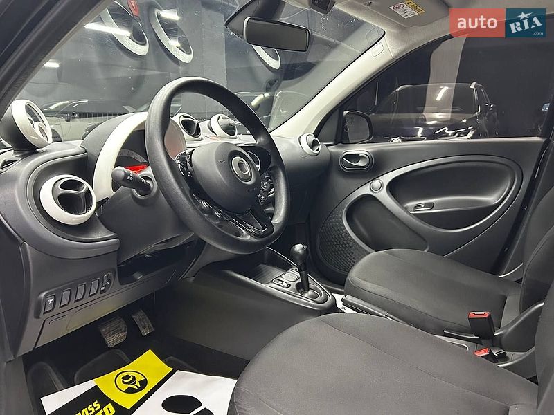 Фото Smart EQ Forfour з оголошення AUTO.RIA