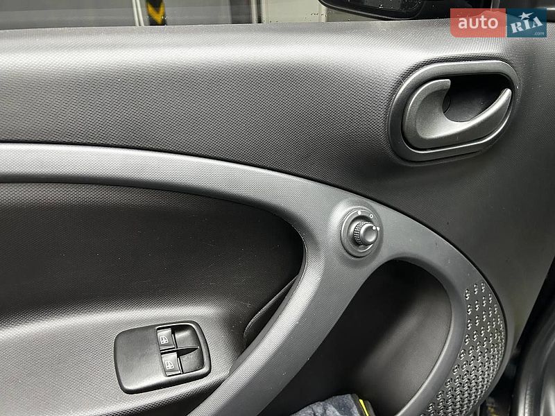 Фото Smart EQ Forfour з оголошення AUTO.RIA