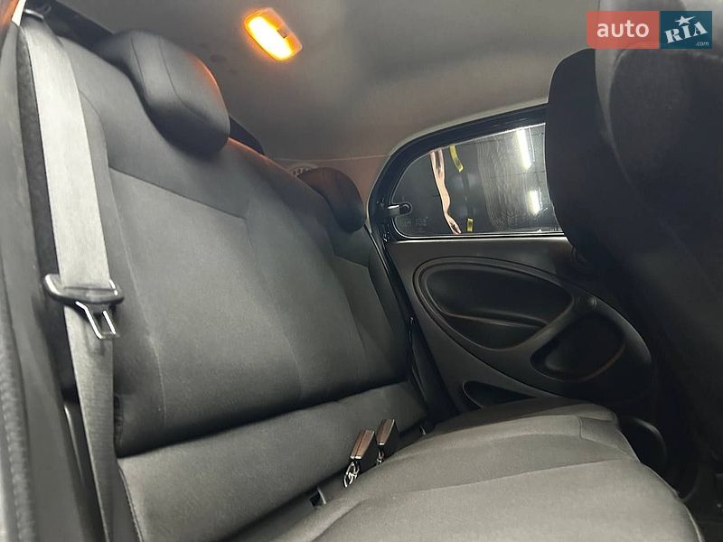 Фото Smart EQ Forfour з оголошення AUTO.RIA