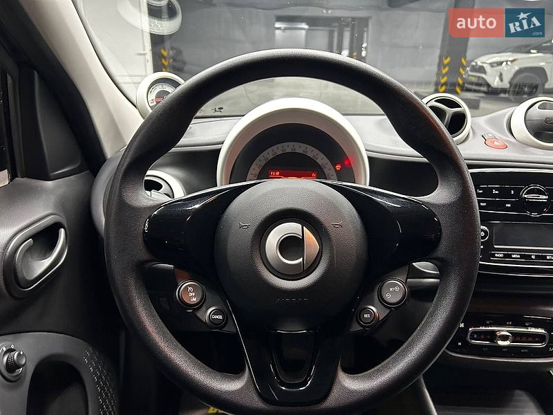 Фото Smart EQ Forfour з оголошення AUTO.RIA