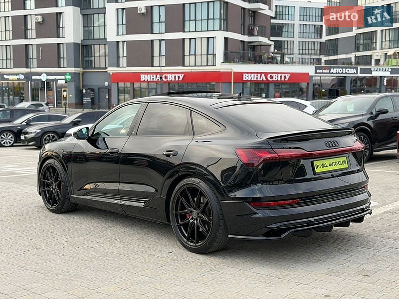 Фото Audi e-tron з оголошення AUTO.RIA