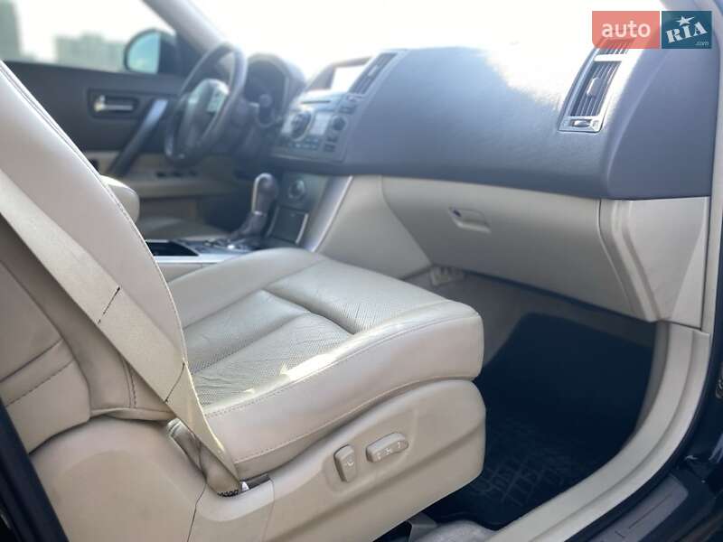 Фото Infiniti FX 35 з оголошення AUTO.RIA
