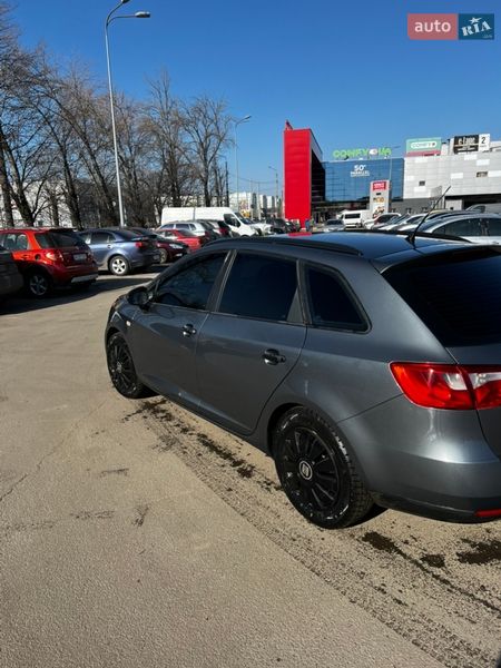 Фото SEAT Ibiza ST з оголошення AUTO.RIA