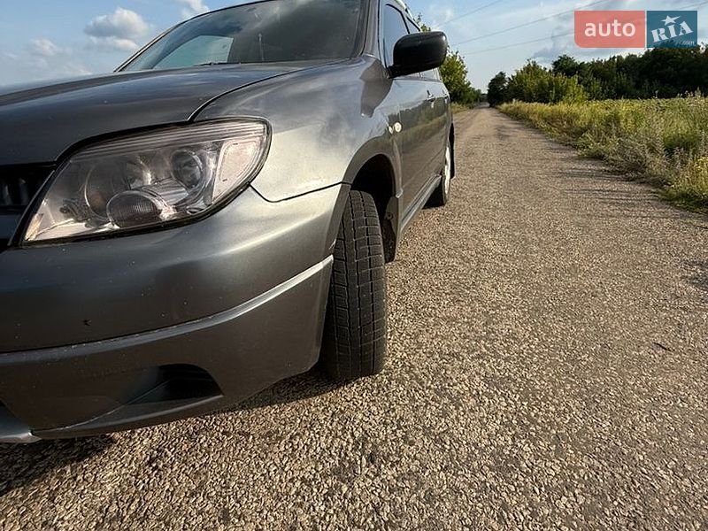 Фото Mitsubishi Outlander з оголошення AUTO.RIA