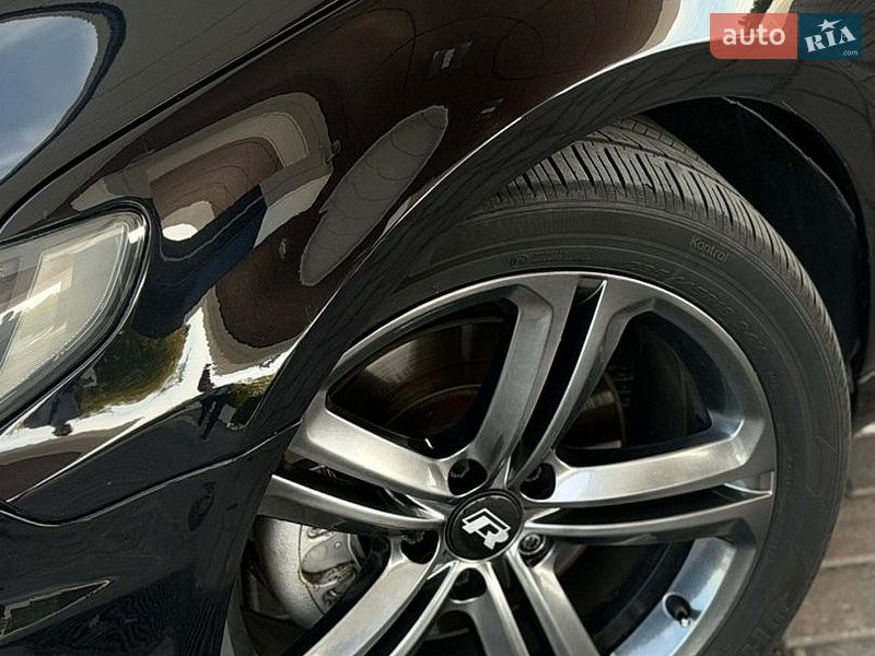 Фото Volkswagen CC / Passat CC з оголошення AUTO.RIA
