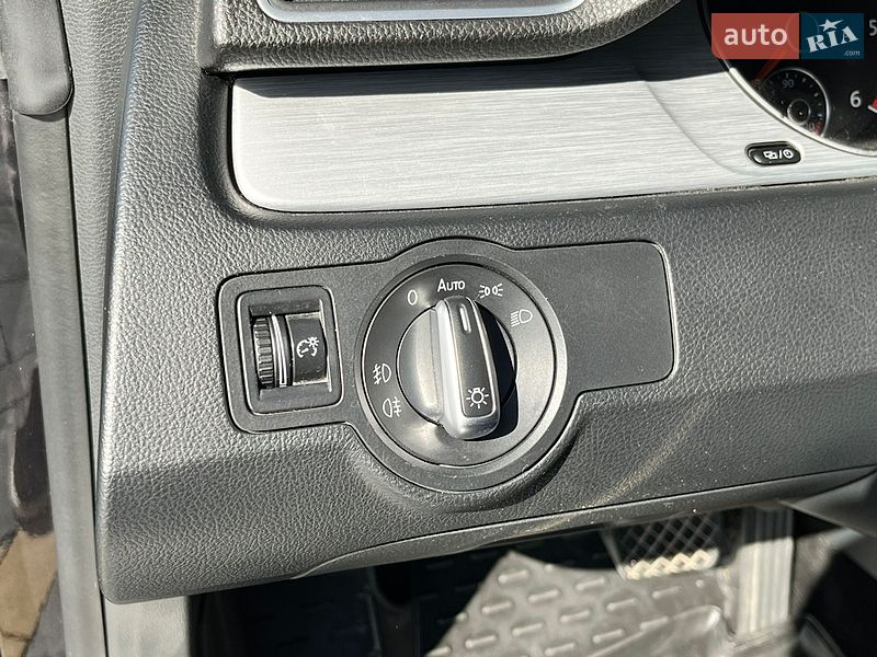 Фото Volkswagen CC / Passat CC з оголошення AUTO.RIA