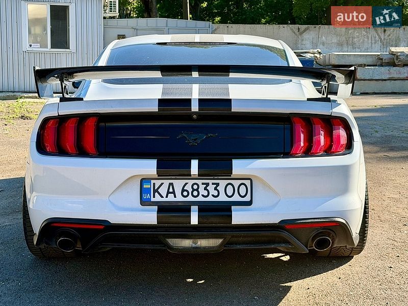 Фото Ford Mustang з оголошення AUTO.RIA