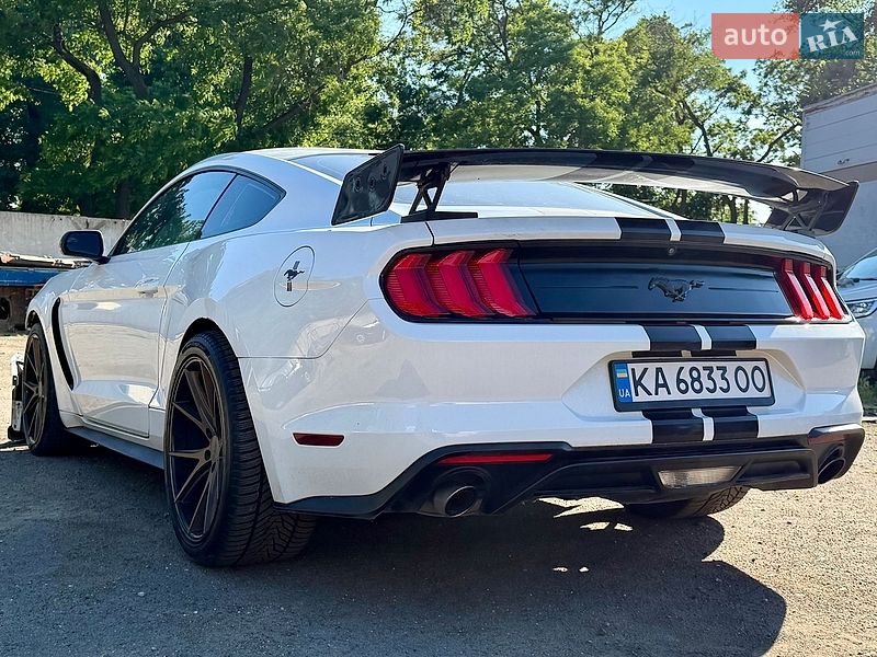 Фото Ford Mustang з оголошення AUTO.RIA