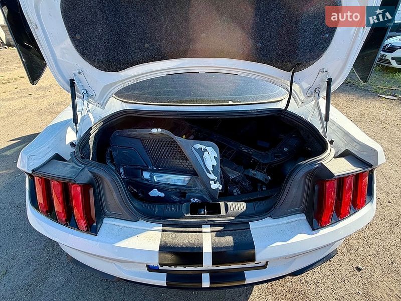Фото Ford Mustang з оголошення AUTO.RIA