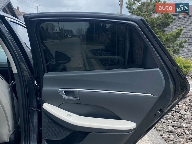 Фото Hyundai Sonata з оголошення AUTO.RIA