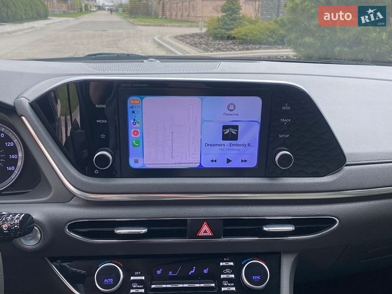 Фото Hyundai Sonata з оголошення AUTO.RIA
