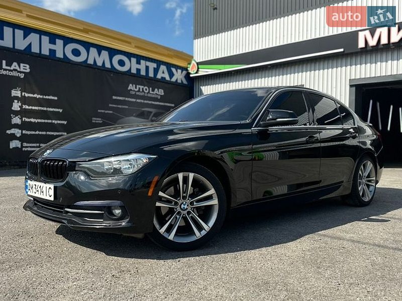 Фото BMW 3 Series з оголошення AUTO.RIA