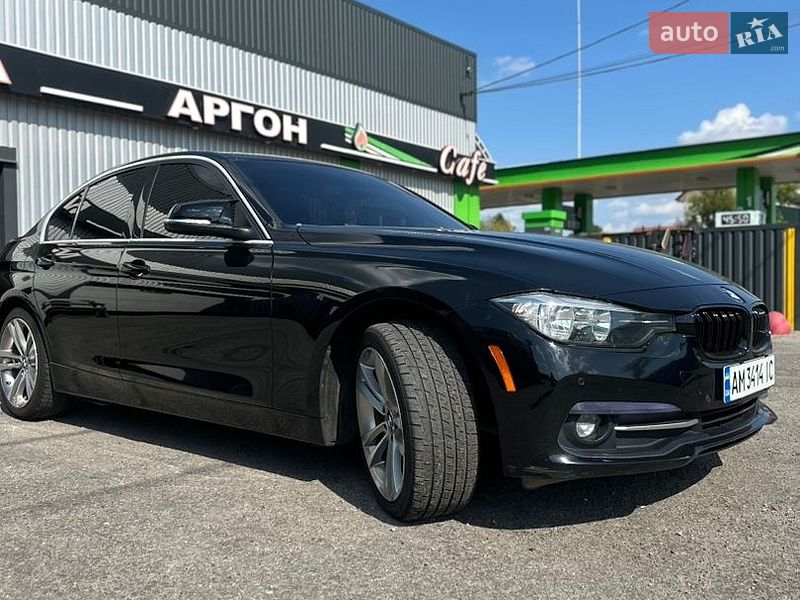 Фото BMW 3 Series з оголошення AUTO.RIA