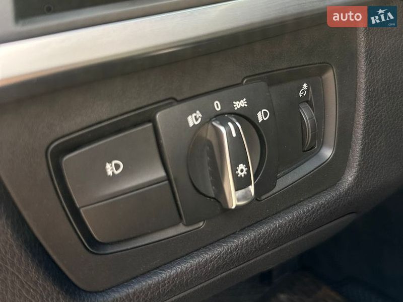 Фото BMW 3 Series з оголошення AUTO.RIA