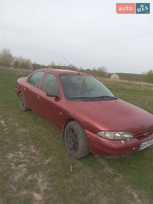 Фото Ford Mondeo з оголошення AUTO.RIA