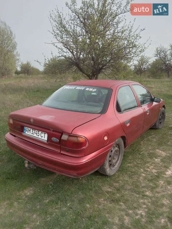 Фото Ford Mondeo з оголошення AUTO.RIA