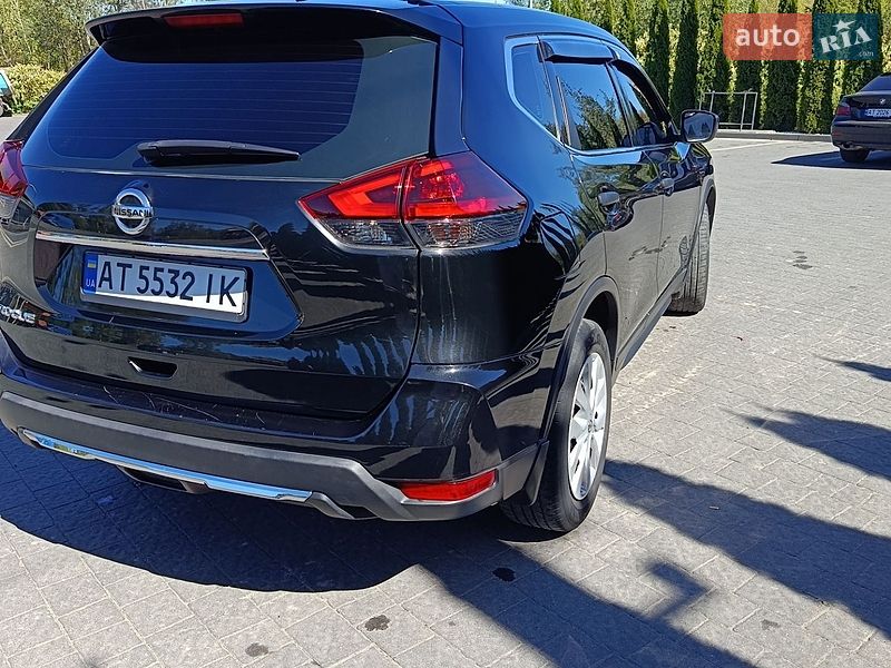 Фото Nissan Rogue з оголошення AUTO.RIA