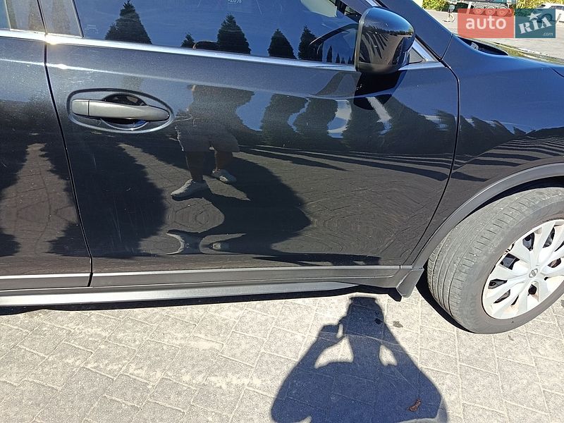 Фото Nissan Rogue з оголошення AUTO.RIA