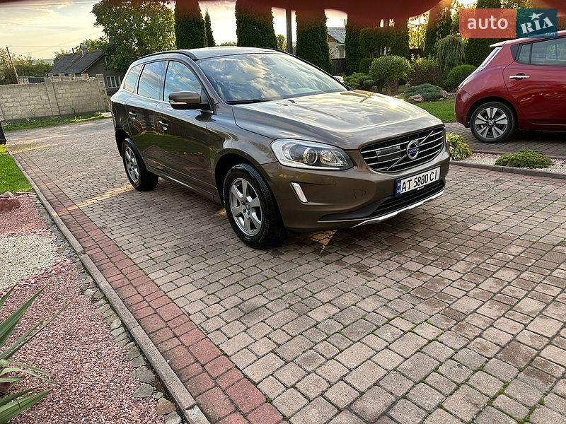 Фото Volvo XC60 з оголошення AUTO.RIA