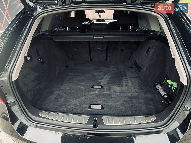 Фото BMW 3 Series з оголошення AUTO.RIA